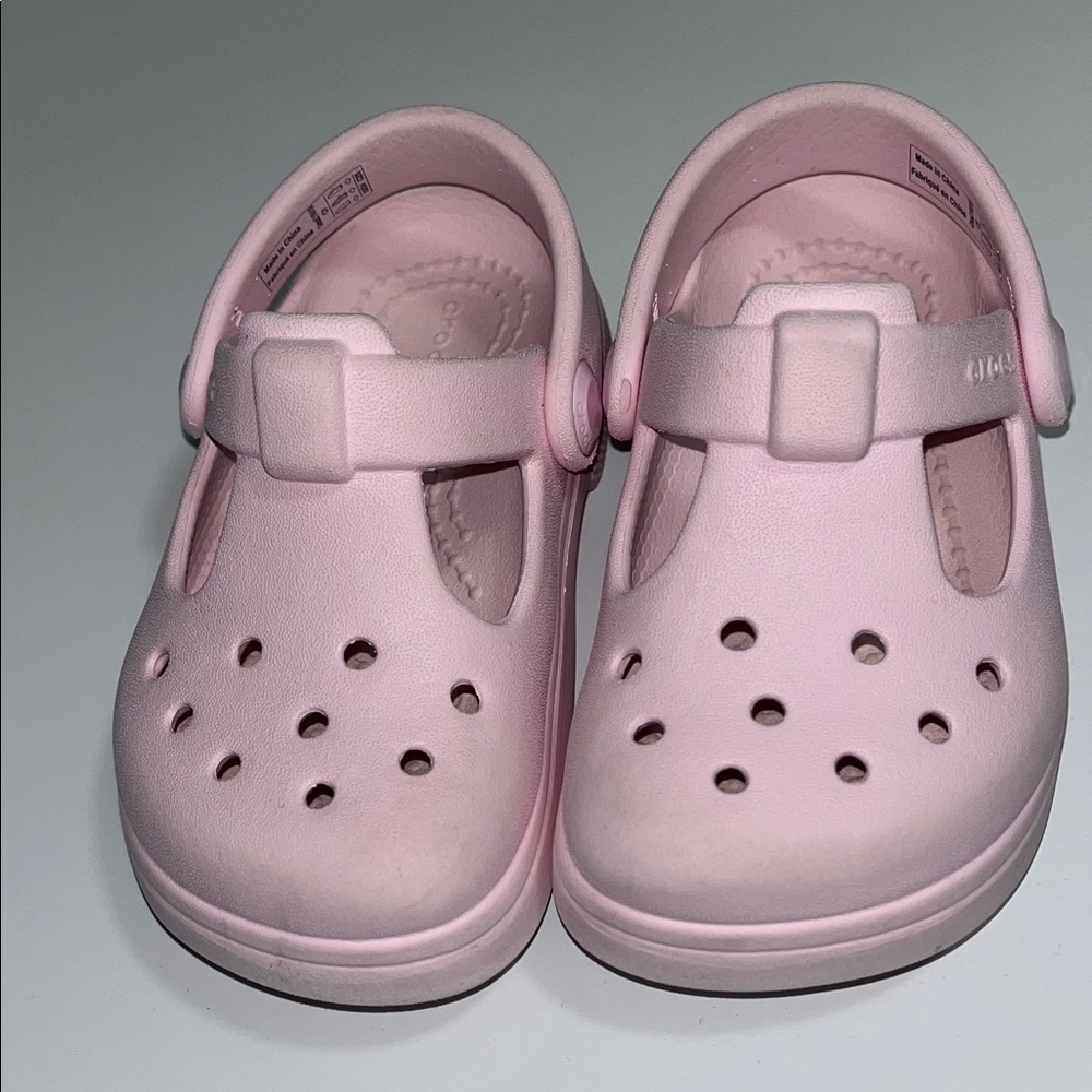 CROCS Kid’s Classic Mary Jane Clog